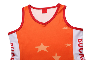Tenue de netball en gros avec tissu de protection solaire UV 50+ pour ligues en plein air, équipement personnalisé avec logo - Product Image 3