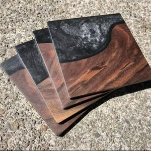 Planche à découper élégante en bois de noyer et résine pour table à manger, planche de cuisine en noyer et époxy de qualité supérieure pour les chefs à domicile - Product Image 1