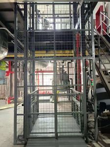 ลิฟต์ขนส่งสินค้าไฮดรอลิกไฟฟ้าแบบปรับได้ <span class=keywords><strong>ราคา</strong></span>โรงงาน HAOKUN ลิฟต์บรรทุกสินค้าแนวตั้งสำหรับคลังสินค้า ความสูงยก 15 เมตร - Product Image 4