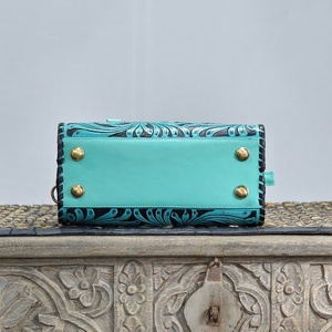 Bolsa de Viaje de Cuero Genuino de Lujo, con Estampado Floral, Cierre de Cremallera, Ligera, de Poliéster, Gran Capacidad, Resistente para Viajes y Actividades al Aire Libre - Product Image 3