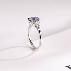 แหวนมอสซาไนต์ 1 กะรัต สีฟ้าอ่อน ทรงกลม ลายดอกไม้ สำหรับผู้หญิง เงินแท้ 925 สไตล์โรแมนติก ของขวัญสำหรับคู่รัก - Product Image 4