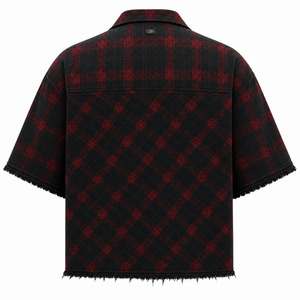 เสื้อเชิ้ตผ้าแฟลนเนลลายสก็อตทรงครอปพรีเมียมสไตล์ Y2K สำหรับผู้ชาย ทรงโอเวอร์ไซส์ แขนสั้น ชายเสื้อแบบรุ่ย แต่งโลโก้ปะติด สตรีทแวร์ ติดกระดุม ผ้าฝ้าย 100% - Product Image 5