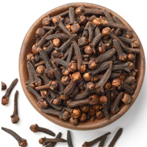 Clous de girofle biologiques entiers pour les acheteurs professionnels, offrant une saveur intense et des standards de fraîcheur naturelle de qualité supérieure - Product Image 4