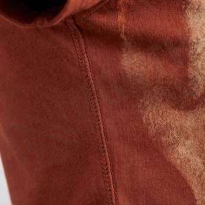 Top Deportivo Corto Tie Dye para Mujer, Ropa Deportiva Moderna y Elegante, Ropa de Gimnasio a la Moda - Product Image 5