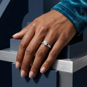 Bague de fiançailles classique pour femme avec diamant rond brillant PT950, bijoux en diamant naturel - Product Image 4
