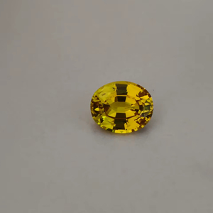 พลอยแซฟไฟร์สีเหลืองคุณภาพสูง ผลิตในห้องปฏิบัติการ รูปทรงกลม ความใสระดับบริลเลียนท์ เจียระไนแบบเหลี่ยม สำหรับทำเครื่องประดับ - Product Image 1