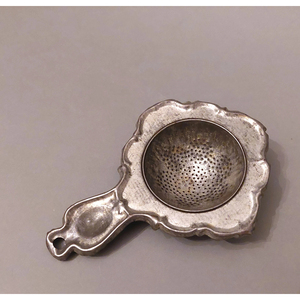 Custom Stainless Steel <b>Tea</b> <b>Infuser</b> with Ergonomic Long Handle Base Portable Loose Leaf <b>Tea</b> Strainer for Office Home Kitchen - Product Image 6