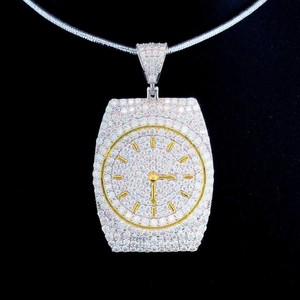 Colgante con forma de reloj Iced Out, cuadrado, con microincrustaciones de circonita, plata 925, chapado en oro de 18K, joyería de lujo estilo Hip Hop, unisex - Product Image 1