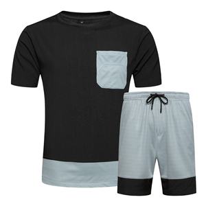Ensemble short et polo unisexe décontracté respirant à séchage rapide, style streetwear tendance avec empiècements contrastants et poches, idéal pour l'été - Product Image 1