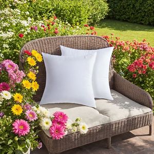 Set di 2 Cuscini Quadrati Bianchi 18*18 Pollici per Letto e Divano, Cuscini da Patio, Cuscini con Imbottitura a Bolle e Cuscini per Seduta - Product Image 1