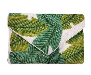 Luxury beaded Needlework clutch bag with elegant metallic <b>frame</b> Artisan crafted beaded clutch bag for statement fashion - Product Image 4