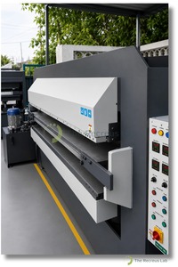 Presse hydraulique automatique de bonne qualité pour tôles, à deux presses, pour le formage industriel des métaux et le traitement des tôles - Product Image 4