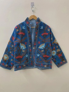 Chaqueta Azul con Bordado Floral a Mano, Cuello Mandarín, Manga Larga, Algodón, Ropa de Otoño para Mujer, Estilo Prairie Chic - Product Image 1
