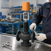 Vanne de régulation automatique à trois voies avec actionneur électrique, soufflet, bonnet et raccordement à brides pour système de circulation d'eau CVC OEM