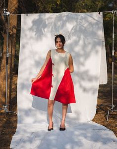 Vestido Maxi de Color Rojo y Blanco en Contraste, Sin Tirantes, Sin Mangas, Corte Holgado, Informal, de Verano, Tejido de Algodón y Fibra de Bambú, con Lazo Delantero, Sólido - Product Image 5