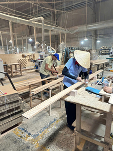 Moulures de plafond en pin, moulures de plinthe en bois, garnitures de moulures, service d'installation professionnel, moulures pour meubles - Product Image 6