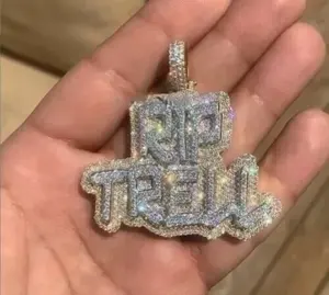 Colgante de Letra Vintage Chapado en Oro con Moissanita, Plata de Ley 925, Personalizado con Nombre, Unisex, Microincrustaciones de Moissanita - Product Image 3