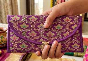 Bolso de mano de seda Banarasi premium, hecho a mano, étnico, para fiestas de noche y bodas, OEM, venta al por mayor, suministro global - Product Image 5
