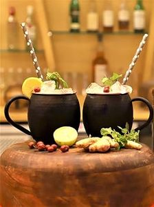 Mug Moscow Mule en cuivre noir, tasse à cocktail artisanale en cuivre avec poignée durable pour bière, whisky, vodka, cuisine, bar, vaisselle - Product Image 3