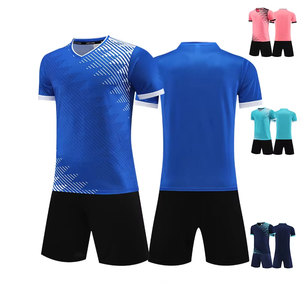 Ensemble d'uniformes de football bleus personnalisés pour hommes, maillot à col en V à manches courtes, short, polyester respirant, coupe athlétique toutes saisons - Product Image 6