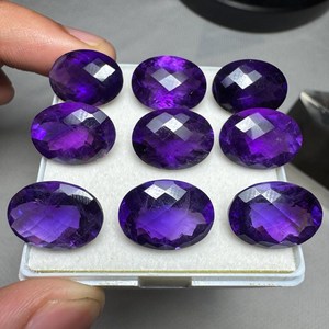 Amatista Natural de Corte Ovalado, Gema Suelta, Amatista Pulida con Corte Facetado para Joyería, Amatista de Calidad Increíble con Diseño de Tablero de Ajedrez - Product Image 1
