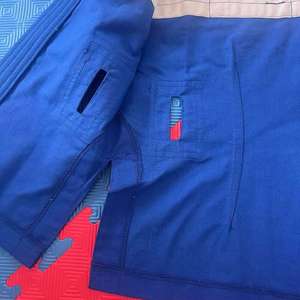 Uniformes de Kimono Sambo Unisex Personalizables, Ropa Deportiva de Entrenamiento de Algodón, Marca Personalizada para Artes Marciales - Product Image 1