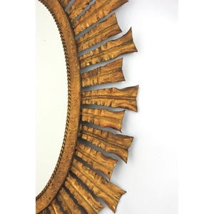 Miroir mural ovale en bois avec design soleil couchant, cadre décoratif moderne du milieu du siècle - Product Image 5