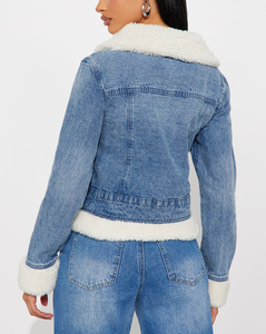 Veste en jean pour femme avec doublure en fausse fourrure blanche, coupe classique délavée, manteau d'hiver décontracté, vestes en jean pour femmes fabriquées au Pakistan - Product Image 2