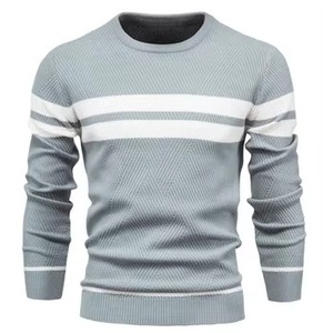 Pull-over en tricot léger et chaud pour homme, essentiel au quotidien, fabriqué par une usine de vêtements de grande capacité - Product Image 6