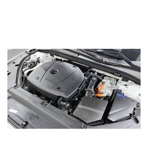 Para Volvo S90 T8 AWD Ultimate, Modelo de Julio de 2023, 43,979 km, Volante a la Izquierda, Caja de Cambios Automática, Asientos de Cuero, Cámara Trasera - Product Image 6
