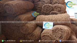 Filet en fibre de coco biodégradable pour des solutions durables et la croissance de la végétation dans les applications de lutte contre l'érosion - Product Image 3