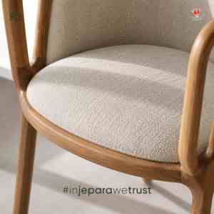Chaise de salle à manger en bois massif avec siège rembourré, accoudoirs courbes, mobilier minimaliste pour salle à manger - Product Image 2