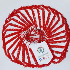 Produciendo banderas Peak- Custom con poliéster y material satinado pequeñas banderas de intercambio para club de fútbol - Product Image 2