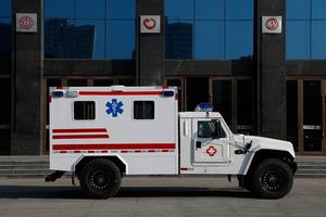 Ambulance avec soins de réanimation avancés pour les interventions d'urgence en cas de catastrophe - Product Image 4