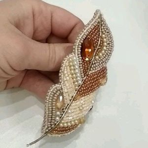 MD HANDICRAFTS Vintage Inspired Hand Beaded Embroidery Brooch for Unisex Wedding & Party Fashion Styling - Product Image 2