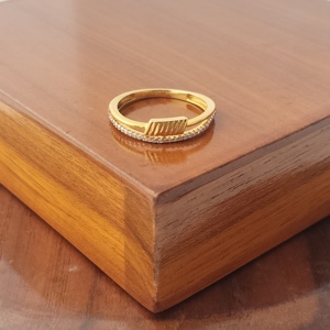 Anillo de boda minimalista apilable de diseño Namivaa, elegante para uso diario, joyería fina para mujer, regalo - Product Image 2