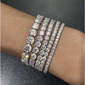 Pulsera de Tenis de Oro Blanco de 18K con Diamantes Certificados IGI de Claridad VVS, Estilo Clásico Romántico para Bodas, Compromisos y Aniversarios - Product Image 6