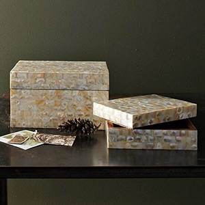 Boîte à bijoux en résine rectangulaire blanche avec incrustation de nacre et de bois, artisanat de haute qualité, logo personnalisé - Product Image 4