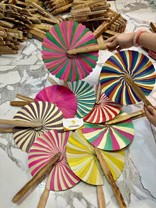 Abanico de Material de Palma Tejida Producido en Vietnam para Exhibición en Eventos Culturales con Marca Privada Personalizada - Product Image 4