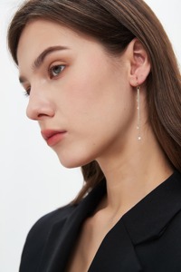 Pendientes de Oro Sólido de 14K con Diamante Cultivado en Laboratorio, Certificado IGI, Minimalistas, Únicos y Brillantes para Mujer, Regalo de Aniversario de Bodas - Product Image 4