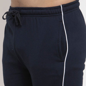 Conjunto Deportivo Personalizado Rojo para Hombre, Sudadera con Capucha y Cierre Completo, Pantalones de Chándal Ajustados, Ropa Deportiva Urbana - Product Image 5