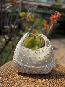Bolso de Mano Elegante con Textura de PU y Adornos de Perlas, Tipo Lancha, con Capacidad de 1L, para Mujer, Ideal para Fiestas, Bodas y Eventos Nocturnos - Product Image 2