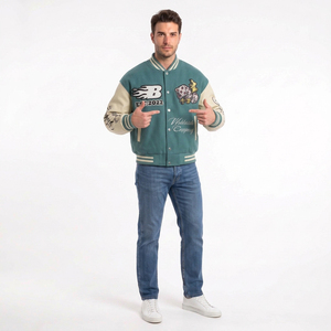 Veste de baseball personnalisée pour homme, style universitaire, vert beige, avec logo lettre sur la manche, coupe décontractée, style hiver, ajustement régulier - Product Image 5