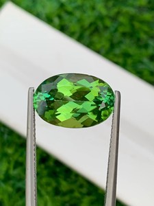 Pierre précieuse de tourmaline verte, taille ovale, cristal naturel non monté pour la fabrication de bijoux, vente en gros - Product Image 5
