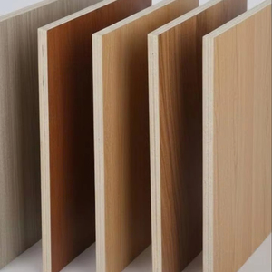 Panneaux MDF mélaminés à grain de bois naturel, modernes, résistants à l'humidité et à l'eau, 1220x2440mm, emballage en carton - Product Image 1