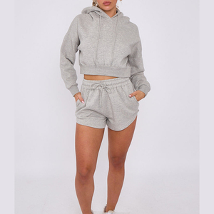 Ensemble haut court à capuche et short en polaire gris pour femme, tenue décontractée à deux pièces, coupe ample, couleur unie, pour le printemps et l'été - Product Image 4