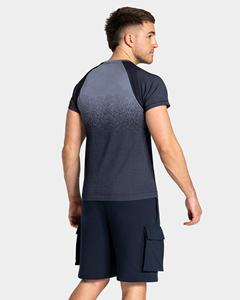 Camisetas Modernas de Corte Ajustado para Hombre con Tela Suave y Elástica y Aspecto Elegante para un Estilo de Vida Activo - Product Image 2