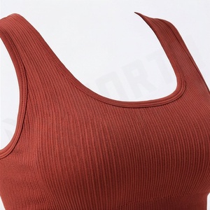Conjunto de Ropa Deportiva para Gimnasio y Yoga al por Mayor, Conjunto de 2 Piezas para Entrenamiento, Diseño de Top Corto sin Mangas, Traje Deportivo para Mujer - Product Image 4