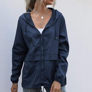 Impermeables para Mujer, Chaqueta Ligera para Lluvia, Cortavientos, Chaqueta de Primavera con Capucha Ajustable y Bolsillos - Product Image 2
