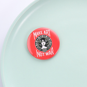 Spilla in Latta 'Make Art Not War' Antiguerre, Vintage, con Ghirlanda Floreale, Distintivo da Bavero, Gioiello Regalo per Amici - Product Image 3